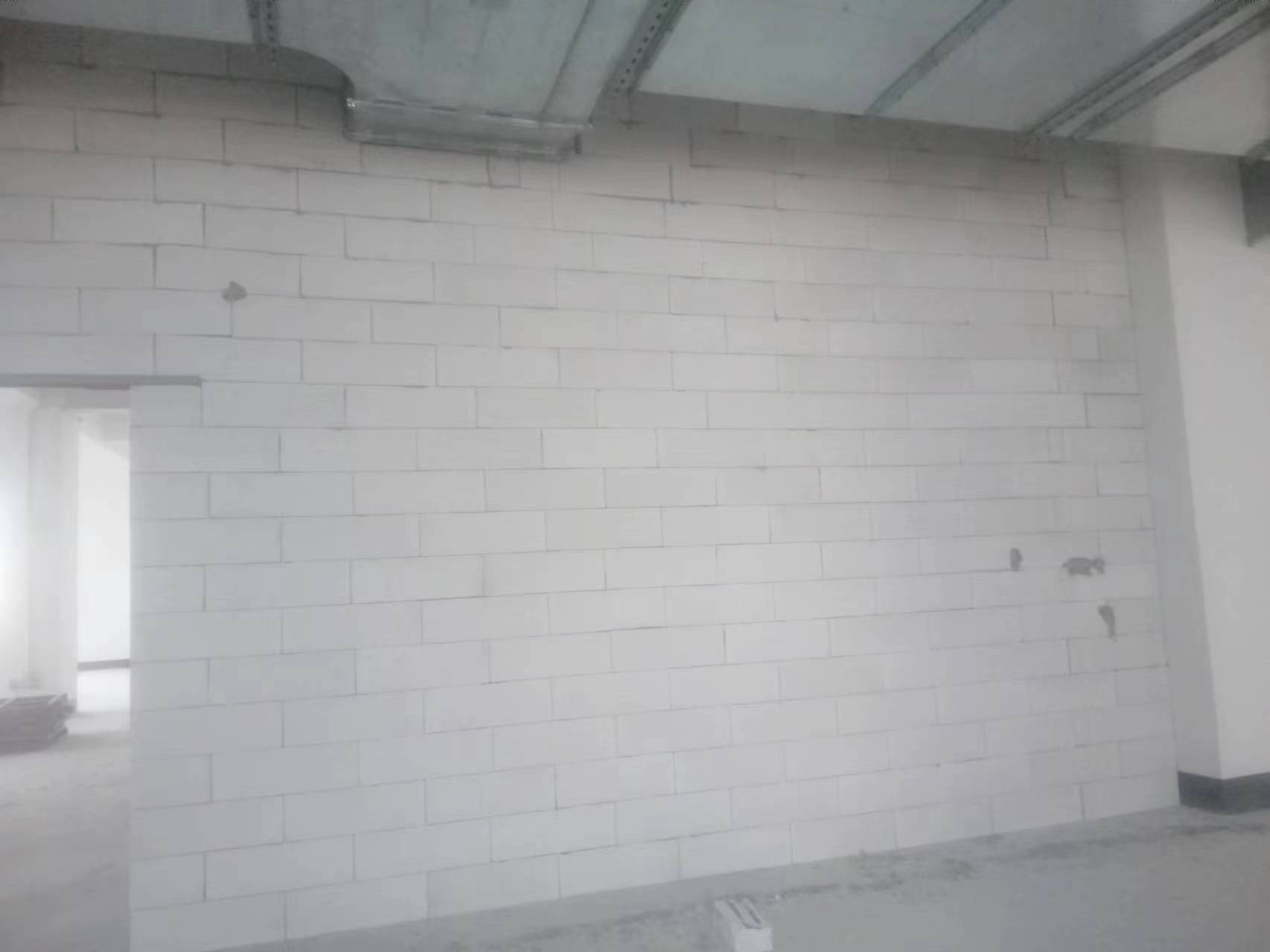 轻质砖隔墙用于多场景改造